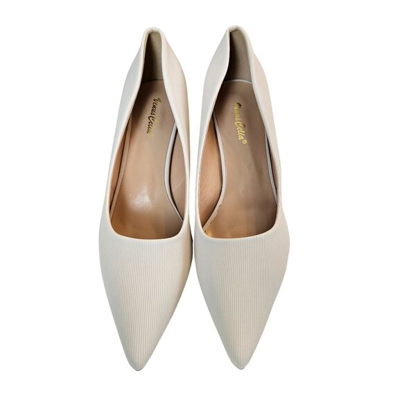 Elegant Womens Size 11 VenusCelia Pointed Toe Pumps Stiletto Gold Curved Heels - Picture 11 of 12